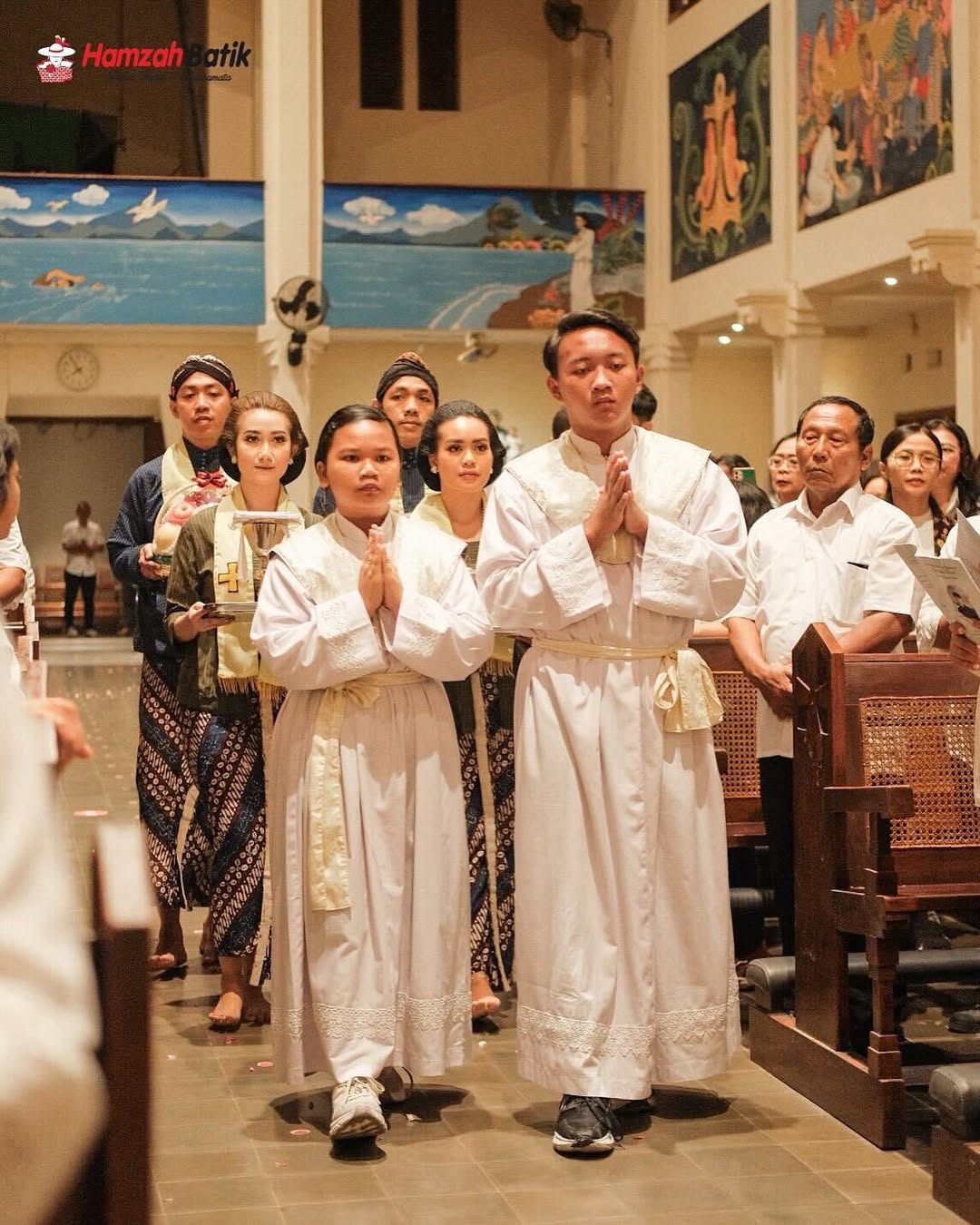 Ibadah 100 harian almarhum KMT. Tanoyo Hamidji Nindyo di Gereja Katolik Santo Antonius Padua