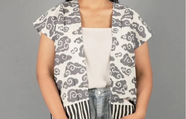 Outer Batik Yuriko Abu