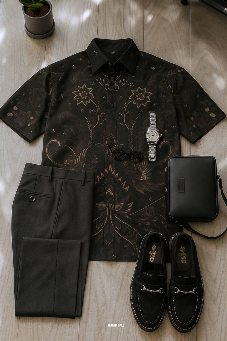 8 Cara Memakai Batik Terlihat Modern, Simpel tapi Elegan