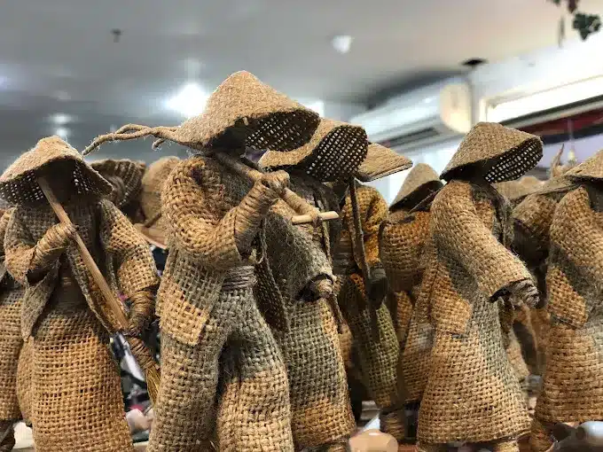 Rekomendasi Toko Barang Antik dan Kuno Jogja di Hamzah Batik